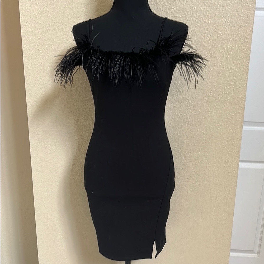 FOREO Black strap feather Embellished Mini Dress-